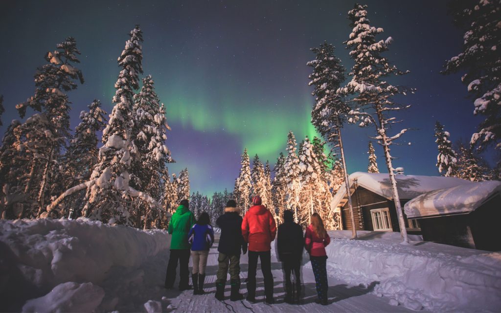 Te contamos dónde vive Papá Noel, para que lo visites en Laponia o en Suiza