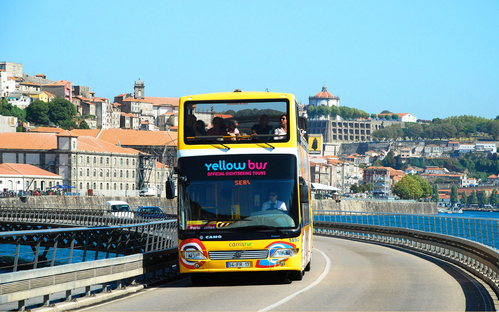 Escapada de 2 noches en Oporto con viaje en barco y bus turístico